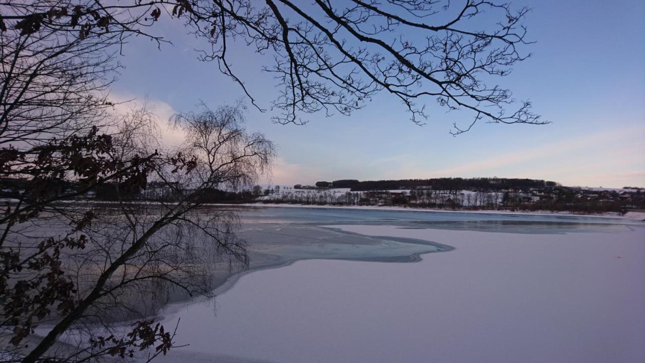 Ferien Am See เมอเนอเซ ภายนอก รูปภาพ